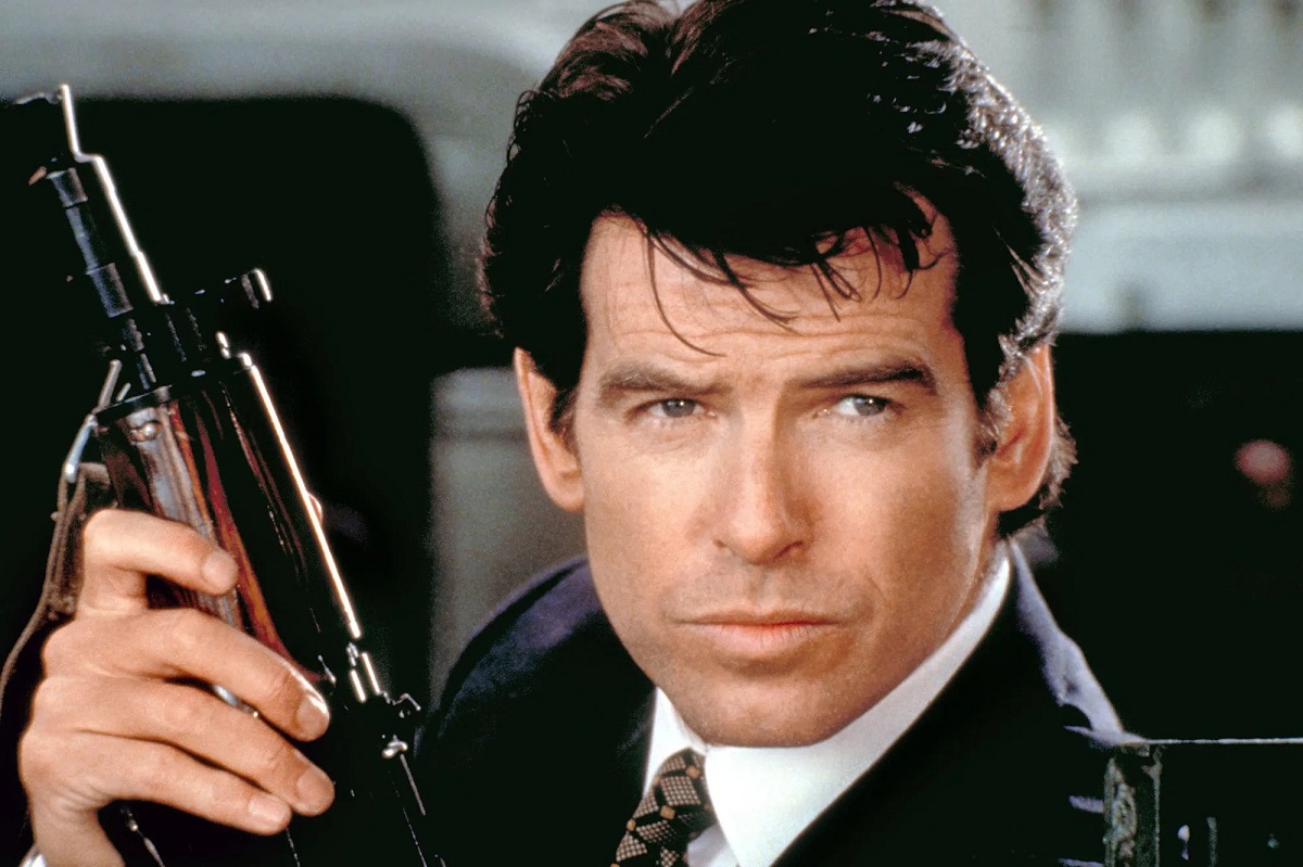 James Bond, exemplu de eleganta si la 70 de ani Imaginile cu actorul Pierce Brosnan fac furori