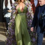 Jennifer Lopez, aparitie fabuloasa la Saptamana Modei de la Paris 5