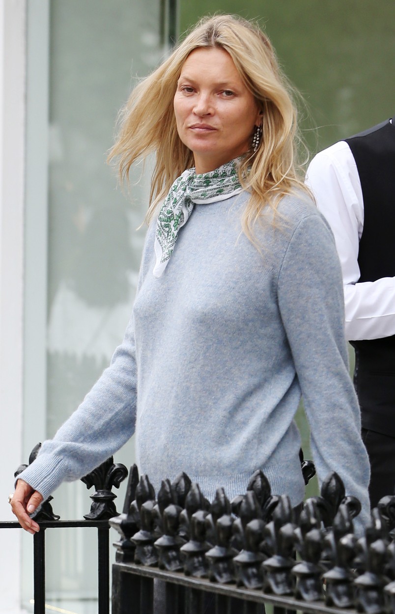 Kate Moss implineste 50 de ani 5