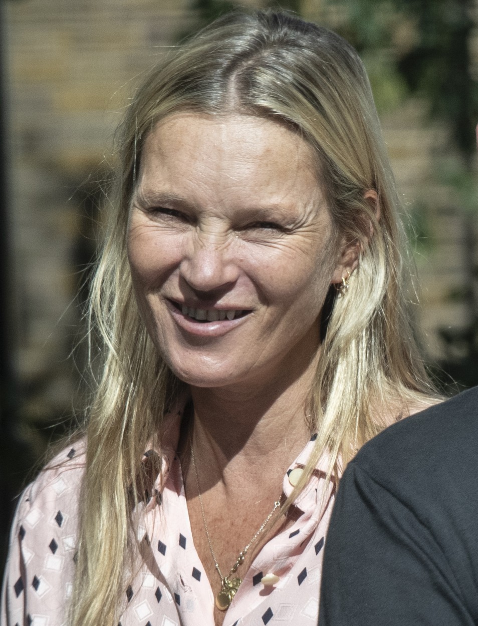 Kate Moss implineste 50 de ani