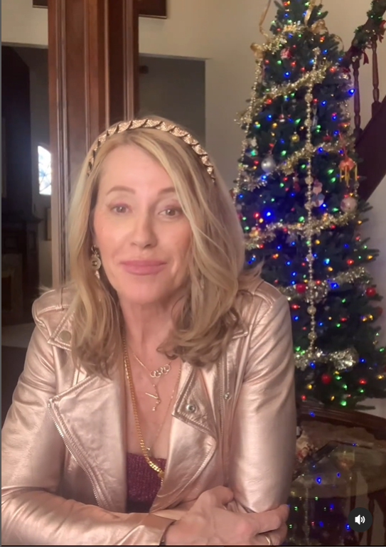 Nadia Comăneci, așa cum rar ai ocazia să o vezi. Și-a pus tocuri și a început să danseze senzual, imagini virale