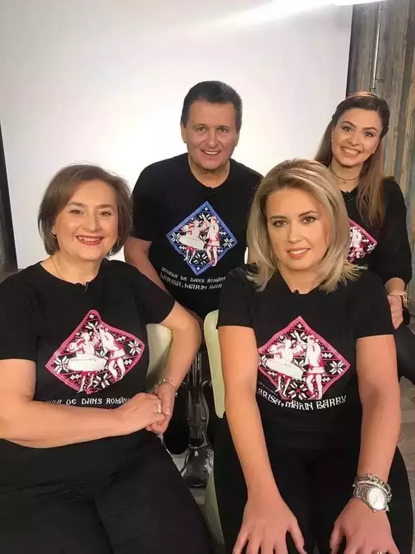 Nea Marin si sotia lui, imagini de colectie 1