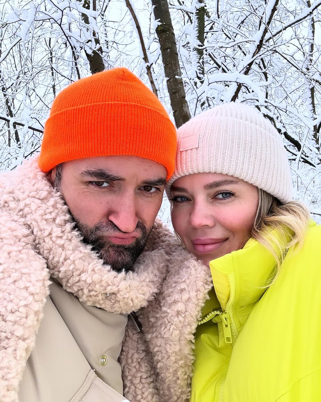 Smiley si Gina Pistol, imagine speciala 1