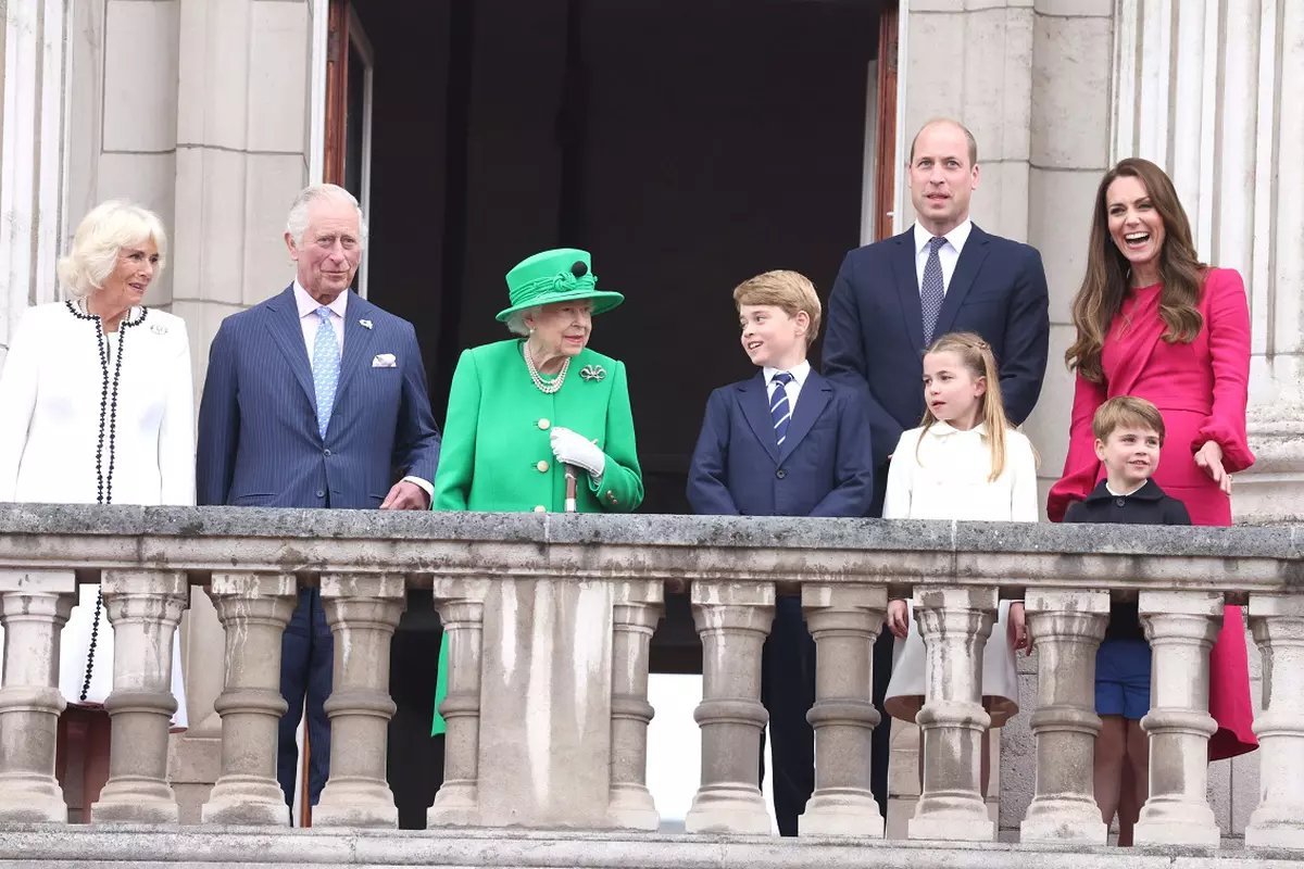 Ultimul cadou primit de Kate Middleton de la Regina Elisabeta a II-a 2