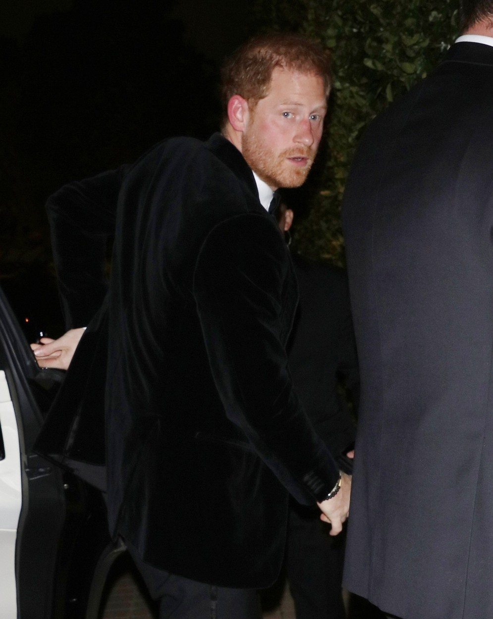 Unde a ales să mearga Prințul Harry, fara Meghan Markle, in timp ce cumnata si sotia lui au probleme de sanatate