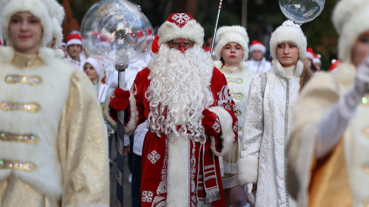 Crăciunul pe rit vechi se sărbătorește după calendarul iulian