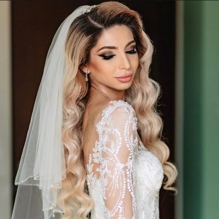 Ce nu trebuie să-i lipsească unei mirese în ziua nunții. Make-up artistul Dana Petrina: „E acea „trusă de prim ajutor”, cum o numesc eu” VIDEO EXCLUSIV