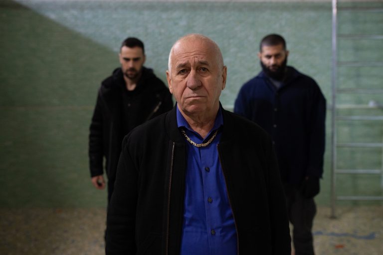 George Mihăiță nu a deprins și atitudinea lui Bebe Măcelaru din Clanul, personaj pe care îl joacă de patru sezoane. „Eu am excelat în roluri de comedie” VIDEO EXCLUSIV