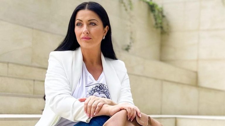 Gabriela Cristea, pusă la zid pentru felul în care arată acum. Detaliul care i-a enervat maxim pe fani: “Nu e ce trebuie”