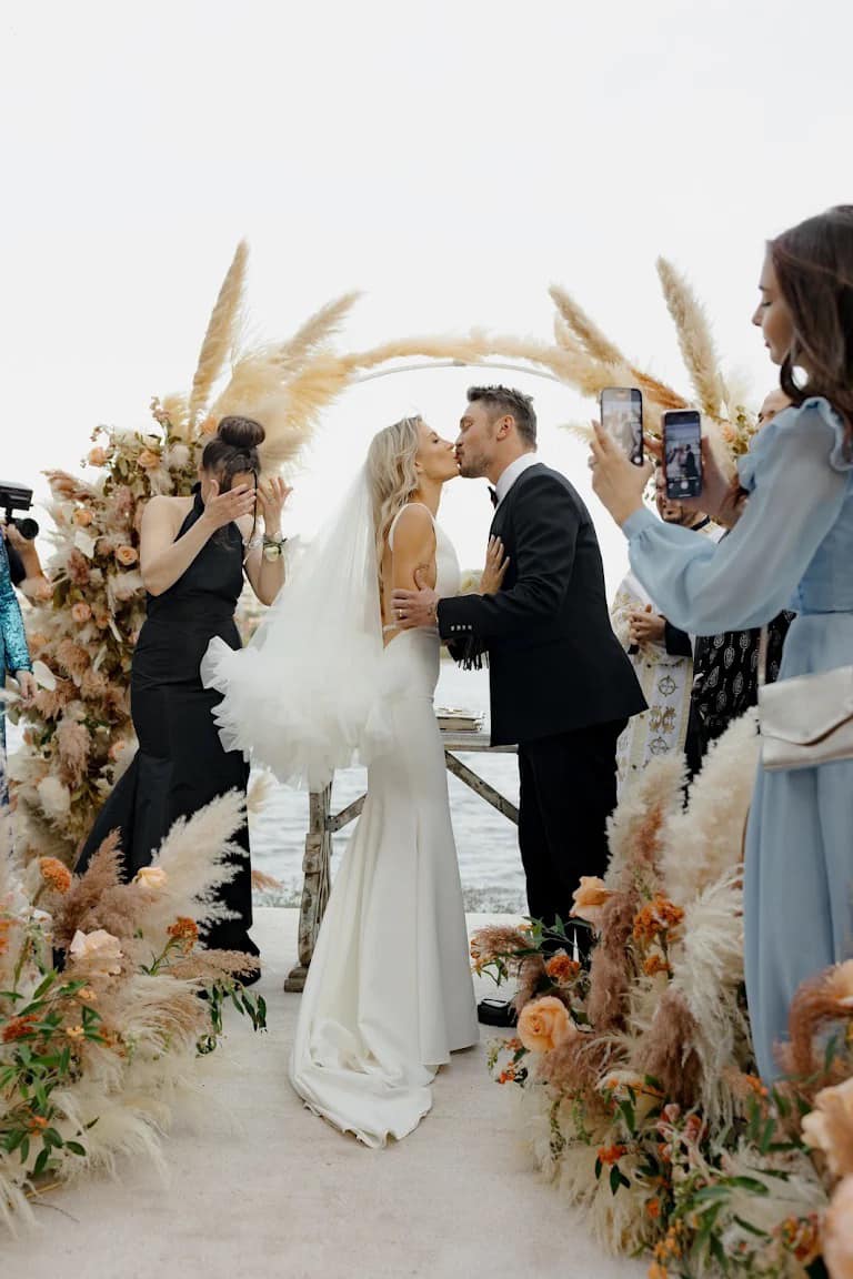 Ana Baniciu si-a afisat burtica de gravida 7