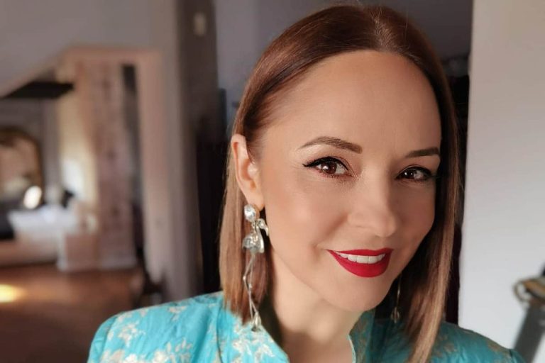 Andreea Marin, absolut fermecătoare. Imaginile îi pun în evidență silueta, după ce a slăbit. Fanii au fost cuceriți: “Sunteți superbă!”