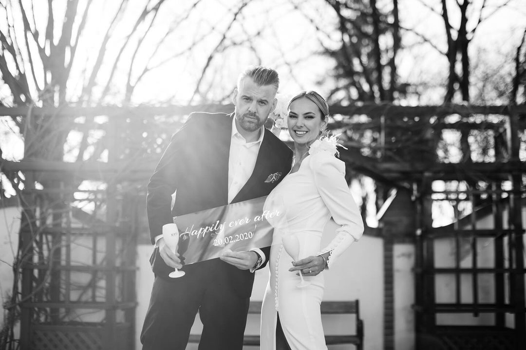 Anuntul facut de Tinu Vidaicu dupa 4 ani de casnicie cu Roxana Ionescu 13