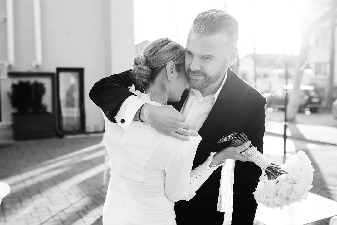 Anuntul facut de Tinu Vidaicu dupa 4 ani de casnicie cu Roxana Ionescu 7