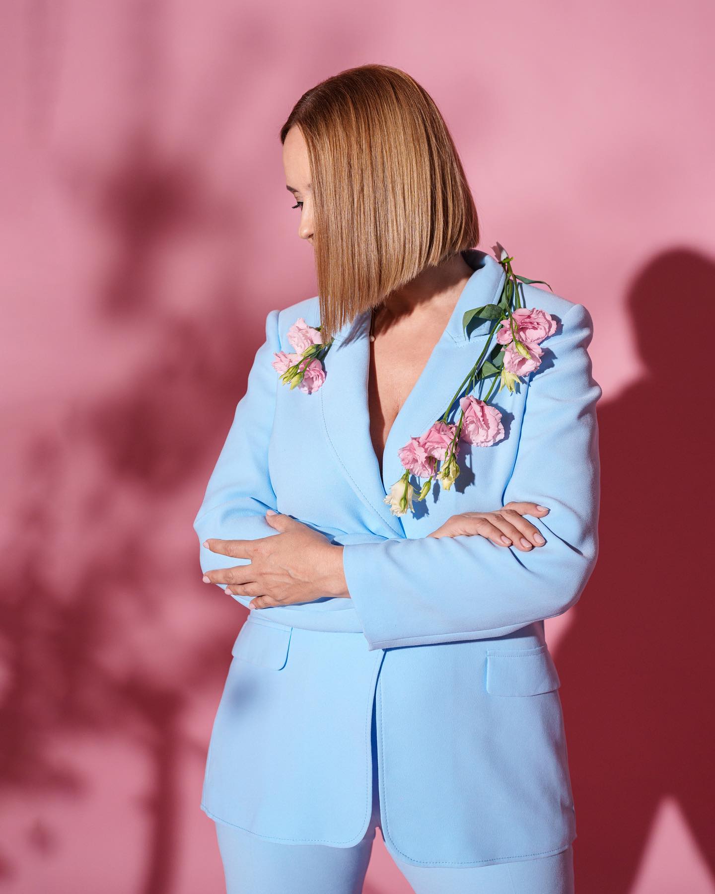 Ce inaltime are Andreea Marin, de fapt 17