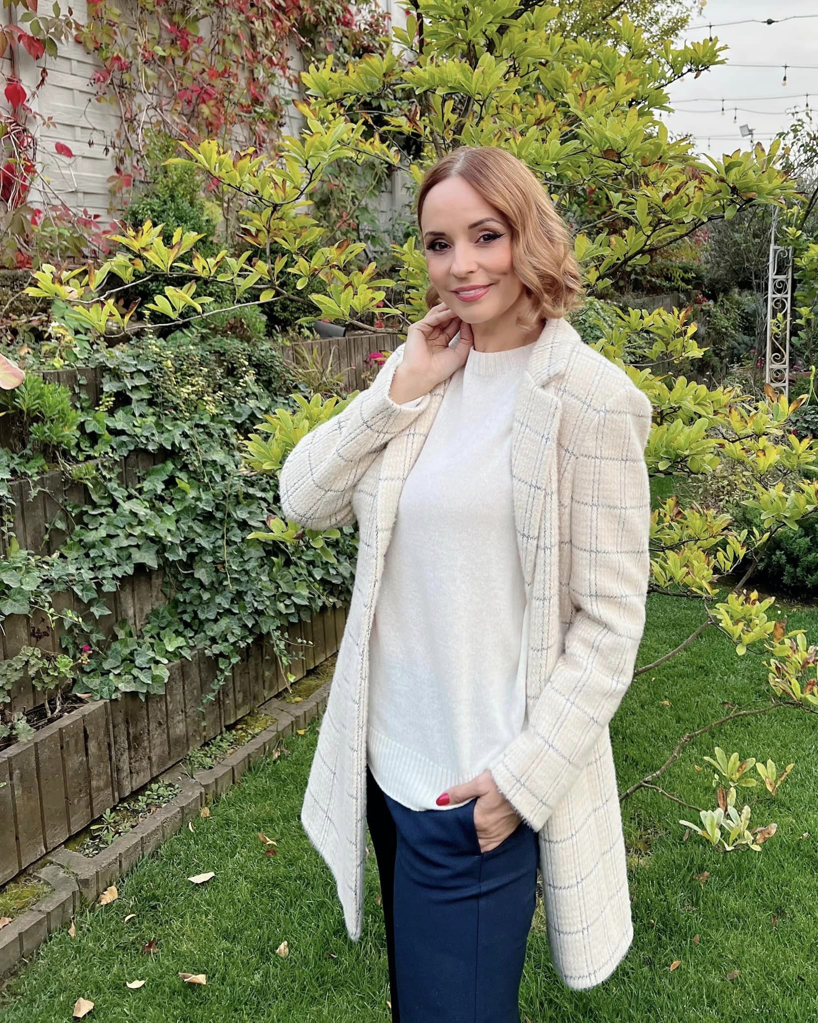 Ce inaltime are Andreea Marin, de fapt 7