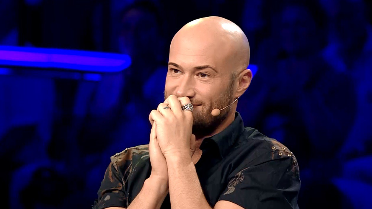 Ce s-a ales de fosta logodnica a lui Mihai Bendeac 13