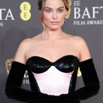 Cele mai spectaculoase rochii de la BAFTA 2024 14Cele mai spectaculoase rochii de la BAFTA 2024 27