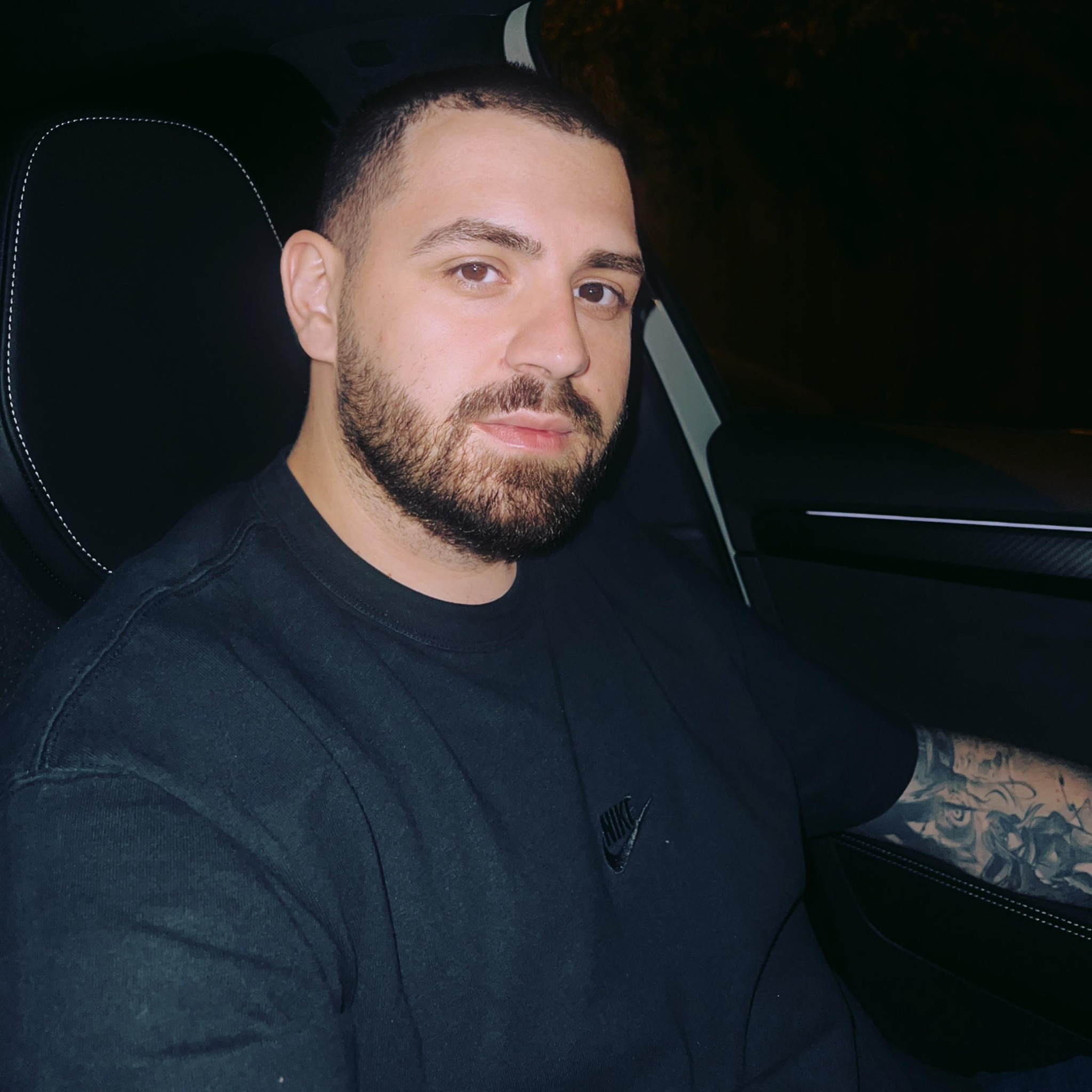 Cine este si cu ce se ocupa Catalin Visanescu, sotul lui Betty Salam