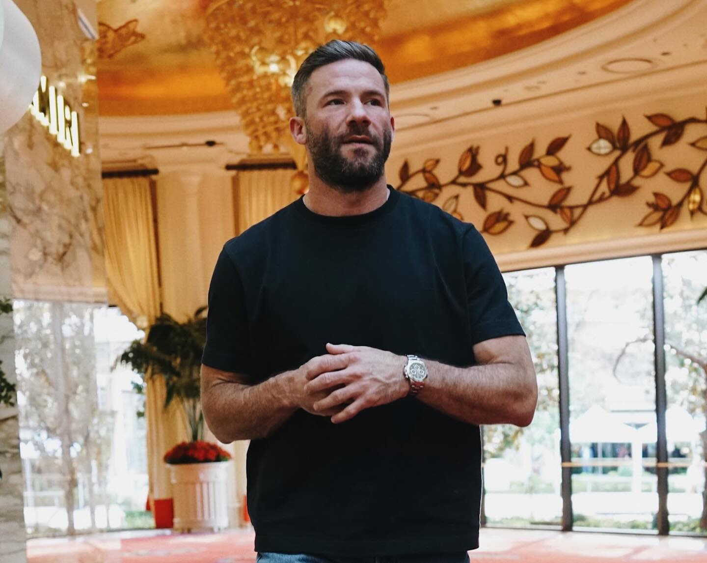 Cine este si cum arata noul iubit al Shakirei 1