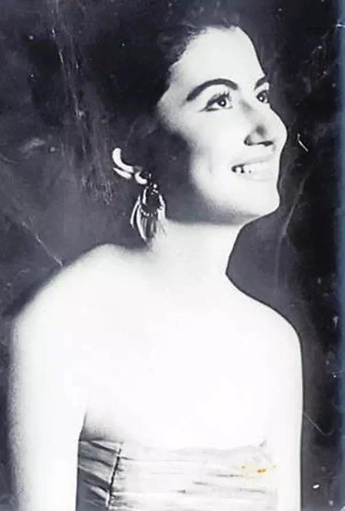 Cu ce s-a ocupat in tinerete Mioara Roman 2