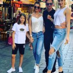 Cu ce se ocupa de fapt fetele Anamariei Prodan 8