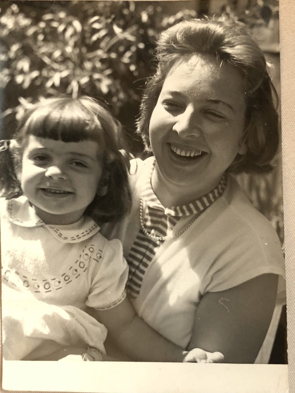 Cum arata Irina Margareta Nistor in tinerete 3