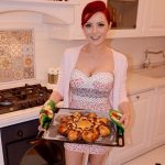 Cum arata apartamentul in care locuieste Elena Gheorghe 15