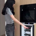 Cum arata bucataria Ioanei Grama, care se transforma intr-un singur dulap 9