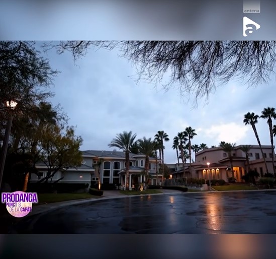 Cum arata casa Anamariei Prodan din Las Vegas 1