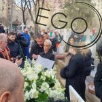 Cum arata coroana trimisa de Gabriela Firea si Florentin Pandele la inmormantarea Mioarei Roman 1