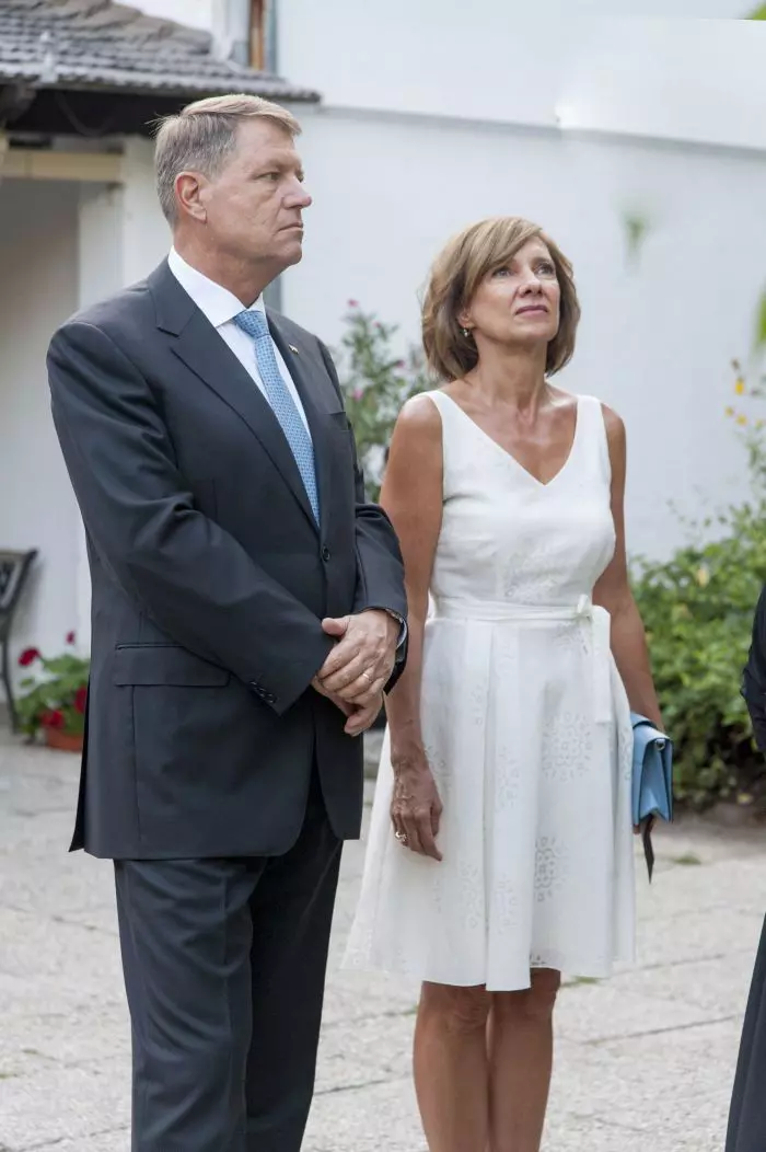 Cum aratau Carmen si Klaus Iohannis in tinerete 3