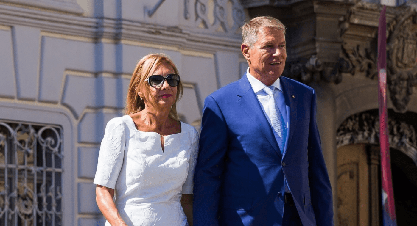 Cum aratau Carmen si Klaus Iohannis in tinerete 8