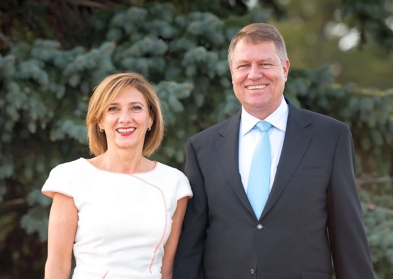 Cum aratau Carmen si Klaus Iohannis in tinerete