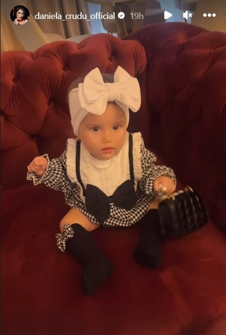 Daniela Crudu e topita după fetita ei