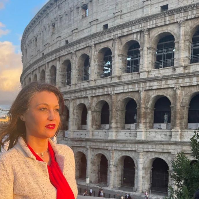 Daniela Nane, primele declaratii după ce a fost prinsa sarutandu-se cu alt barbat 5