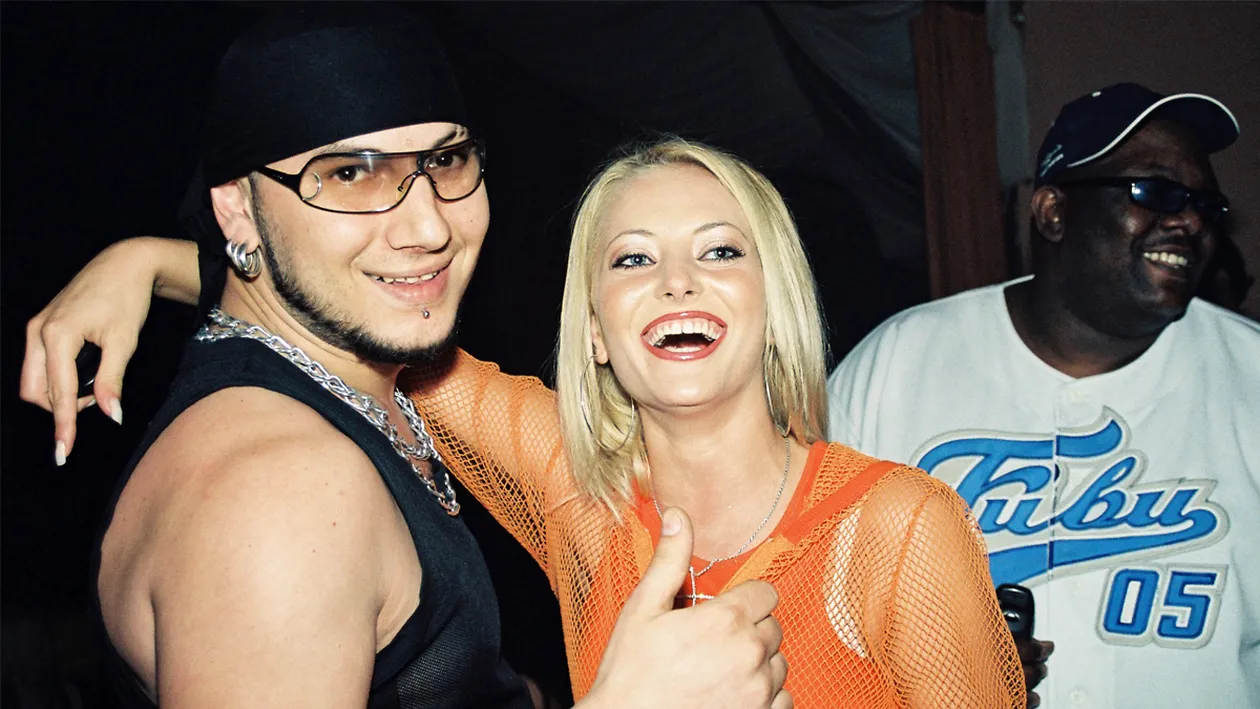 Imagini de colectie cu Delia 2