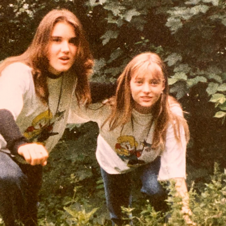 Imagini de colectie cu Delia 4