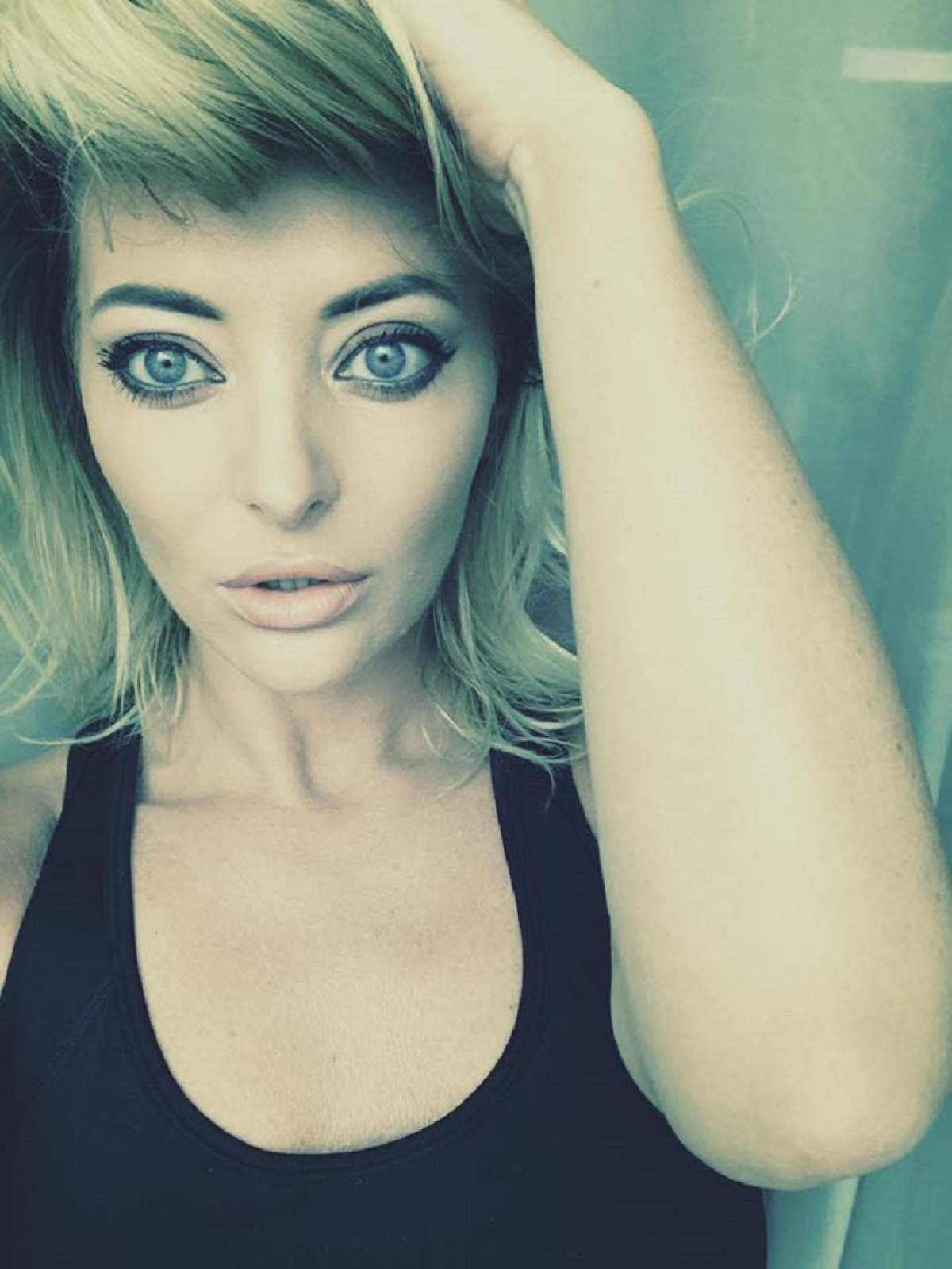 Imagini de colectie cu Delia 8