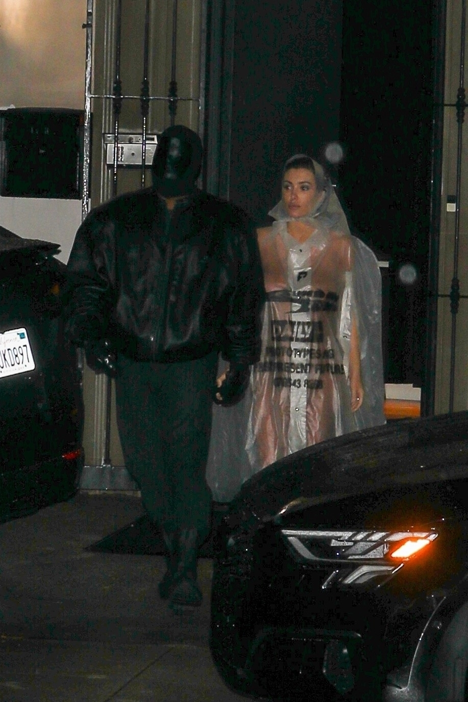 Kanye West si Bianca Censori, aparitie socant 4