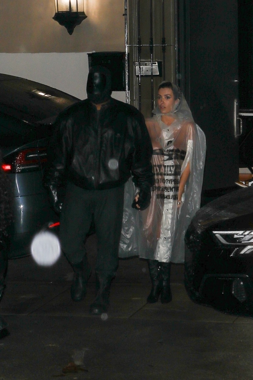 Kanye West si Bianca Censori, aparitie socant