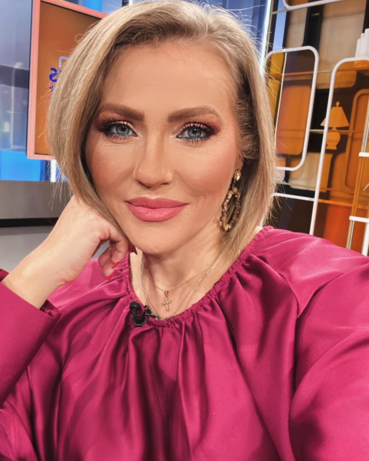 La ce interventie a apelat Mirela Vaida, la 42 de ani 7