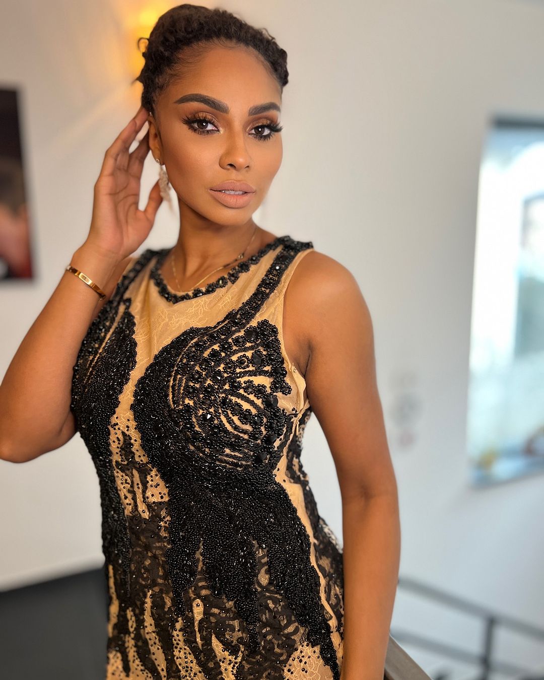 Laurette, reactie transanta dupa ce a fost criticata ca cere ajutor social pentru a-si creste fiica 1