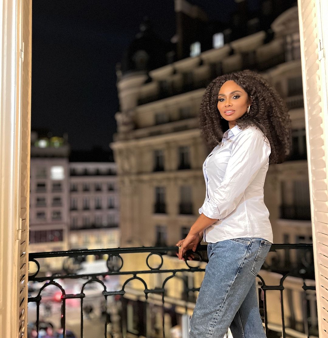 Laurette, reactie transanta dupa ce a fost criticata ca cere ajutor social pentru a-si creste fiica 6