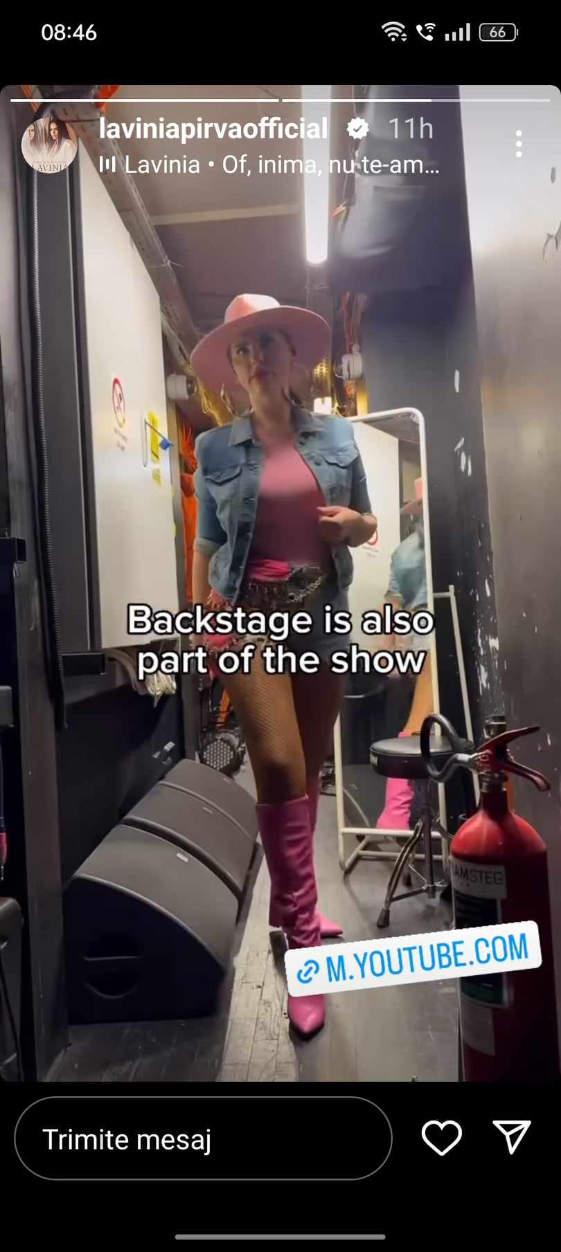 Lavinia Pirva s-a filmat in cei mai scurti pantaloni 2