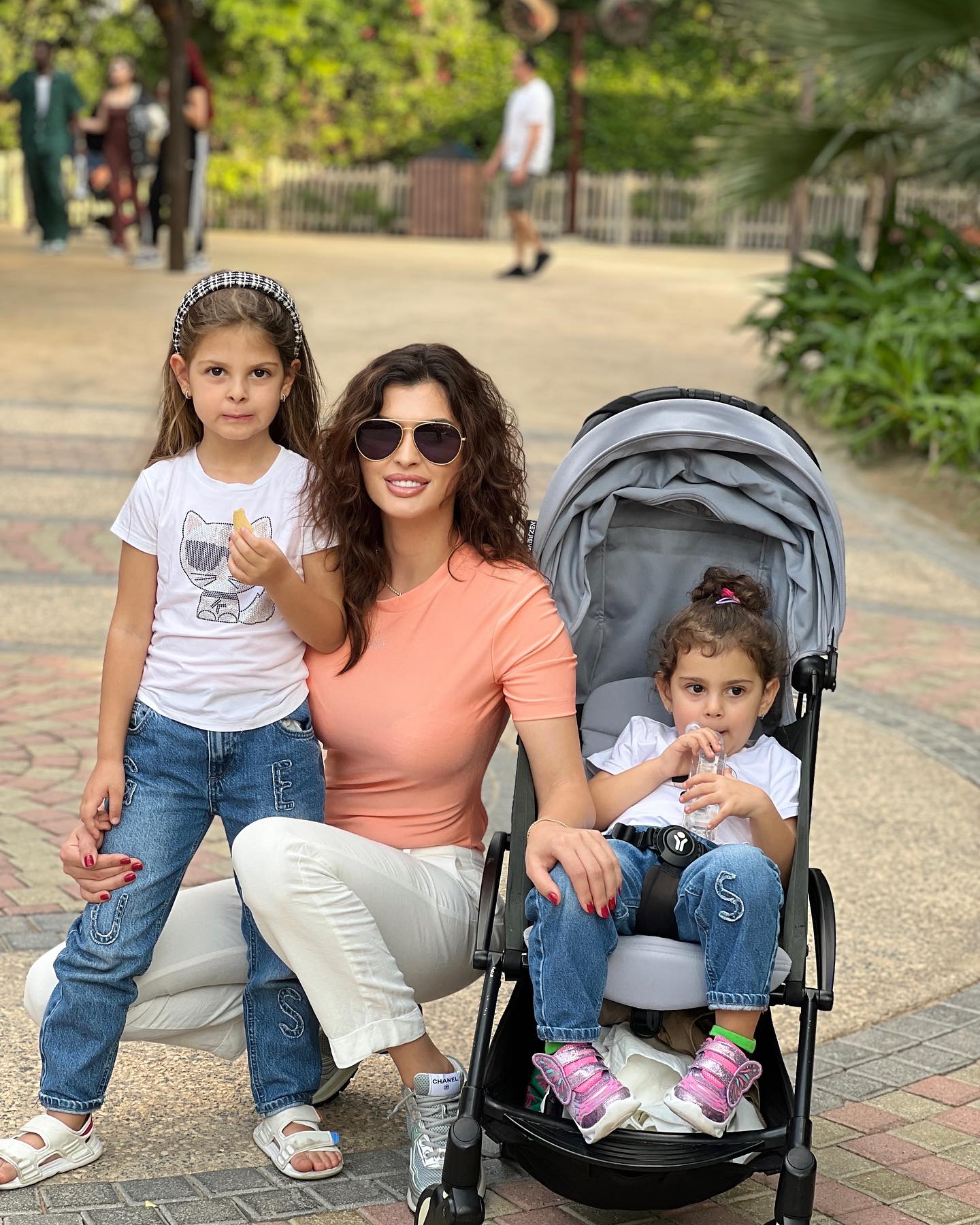 Madalina Pamfile s-a casatorit in mare secret 8