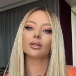 Noile cizme cu care Delia face furori, sunt la mare cautare printre vedetele de la Hollywood