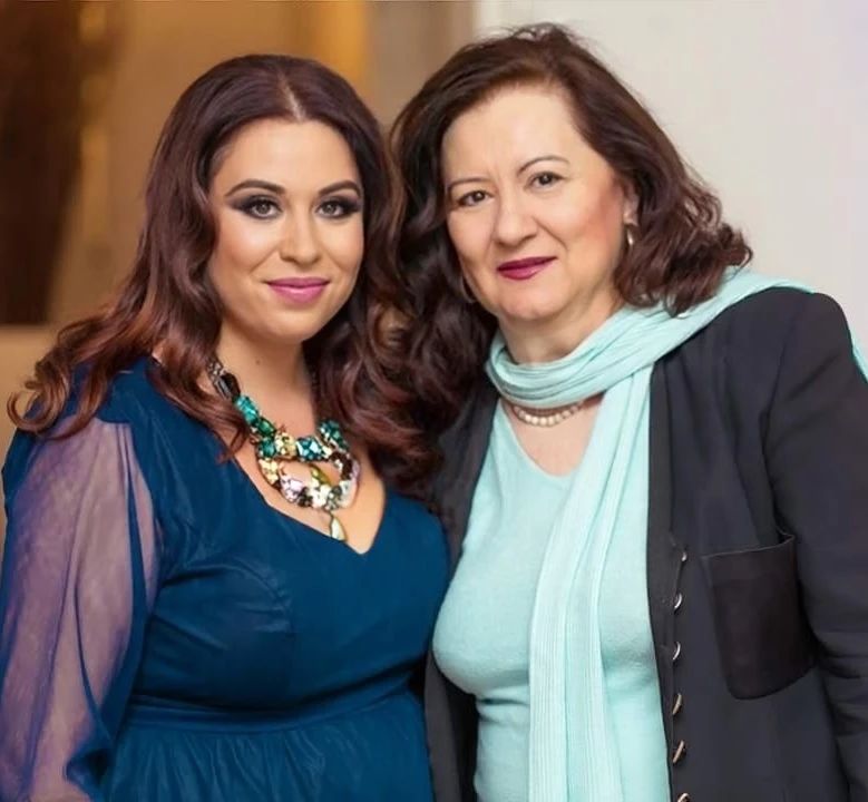 Oana Roman a facut primele declaratii dupa inmormantarea mamei sale 5