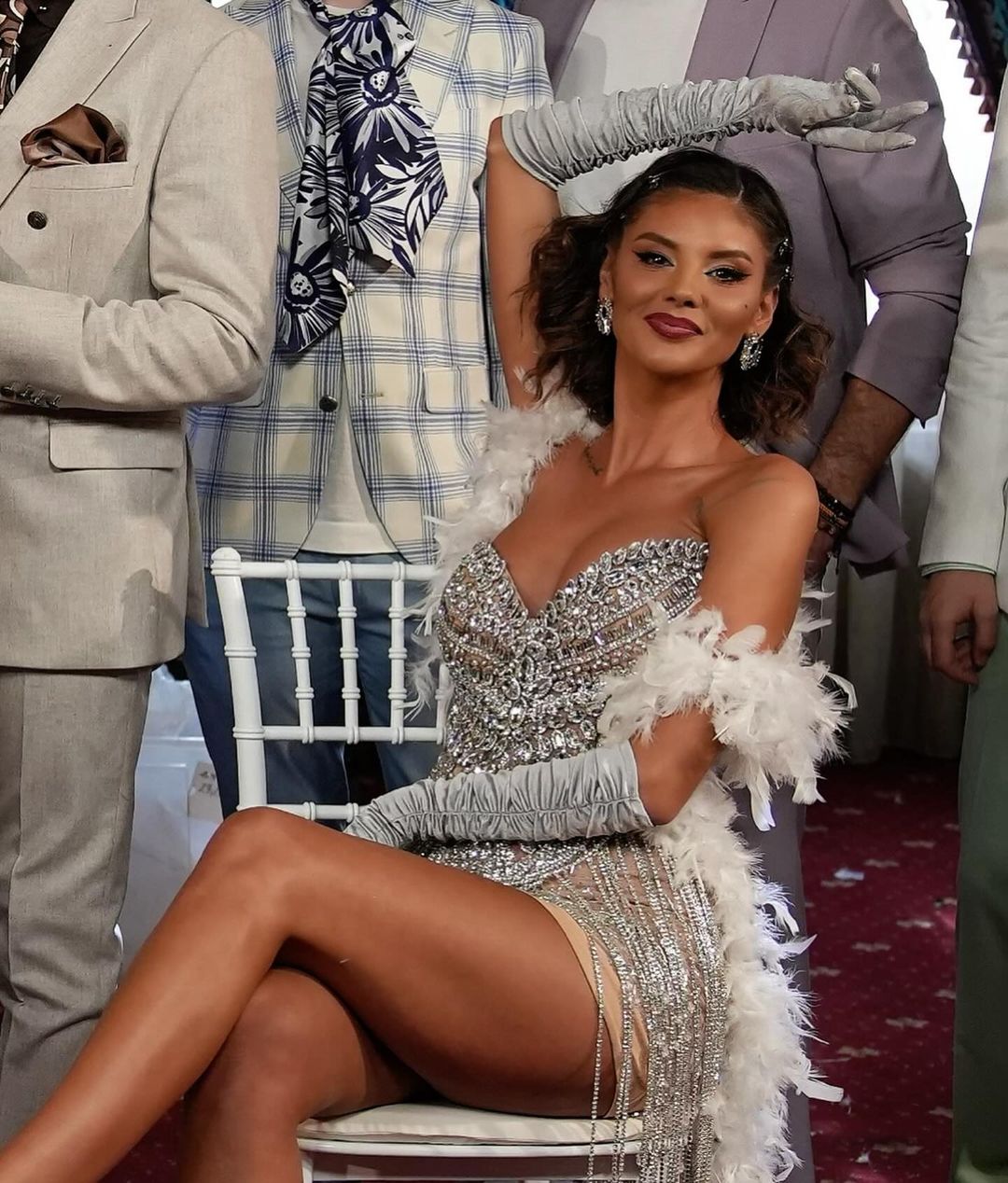 Ramona Olaru, aparitie incendiara in mediul online 11