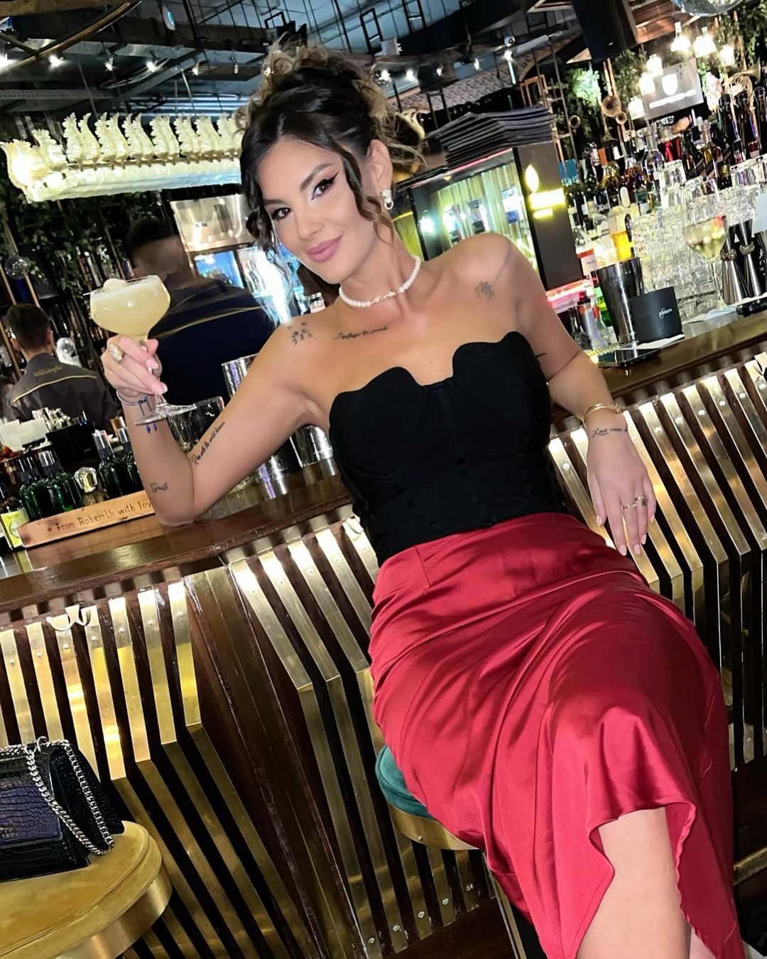 Ramona Olaru, aparitie incendiara in mediul online 8