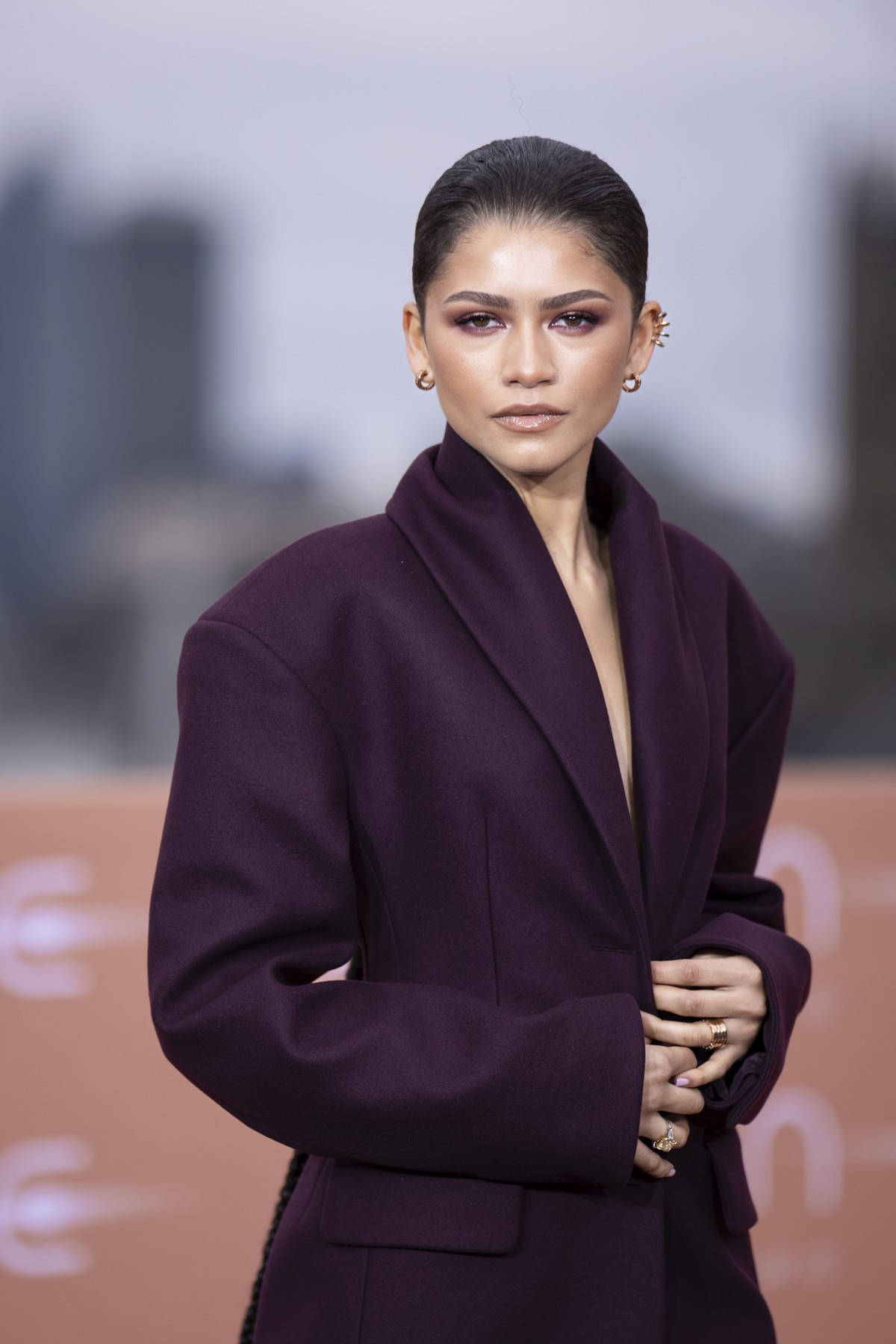 Tinuta spectaculoasa purtata de Zendaya la premiera filmului Dune 2 7